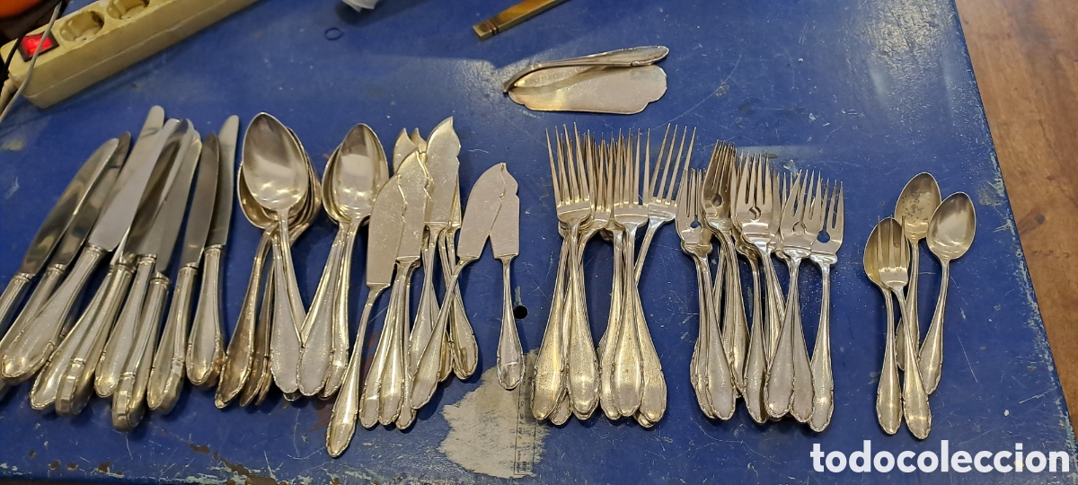 Antig&uuml;edades: Cuberteria antigua ACSA incompleta