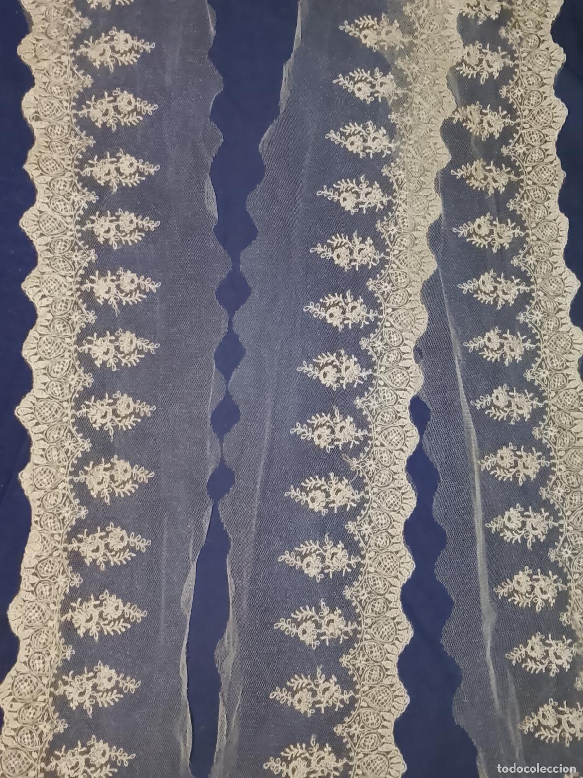 Antig&uuml;edades: 4 METROS PRECIOSA BLONDA PUNTILLA ENCAJE TUL BORDADO BEIGE PARA VIRGEN DE VESTIR . ANCHO 9 CM