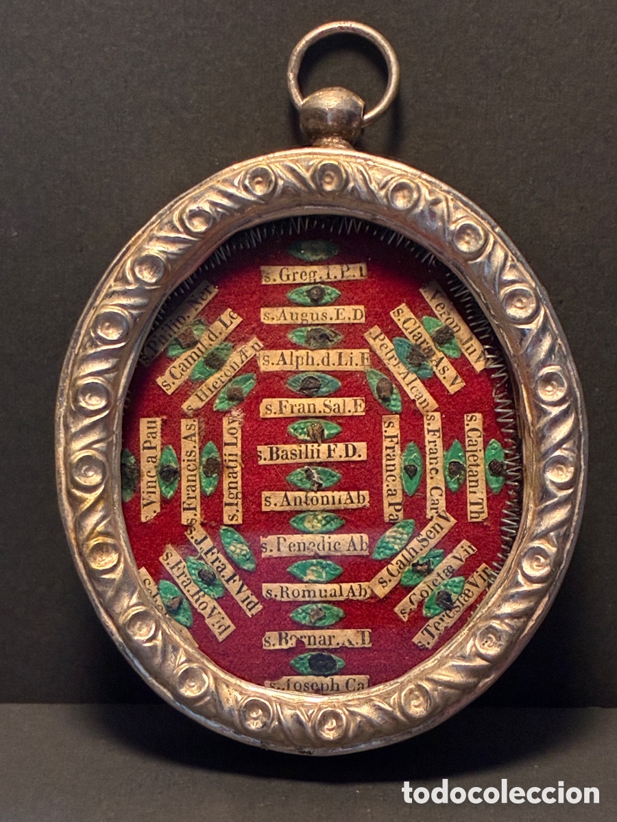 Antig&uuml;edades: Gran Relicario - XVIII - Sagrada Familia - m&uacute;ltiples reliquias