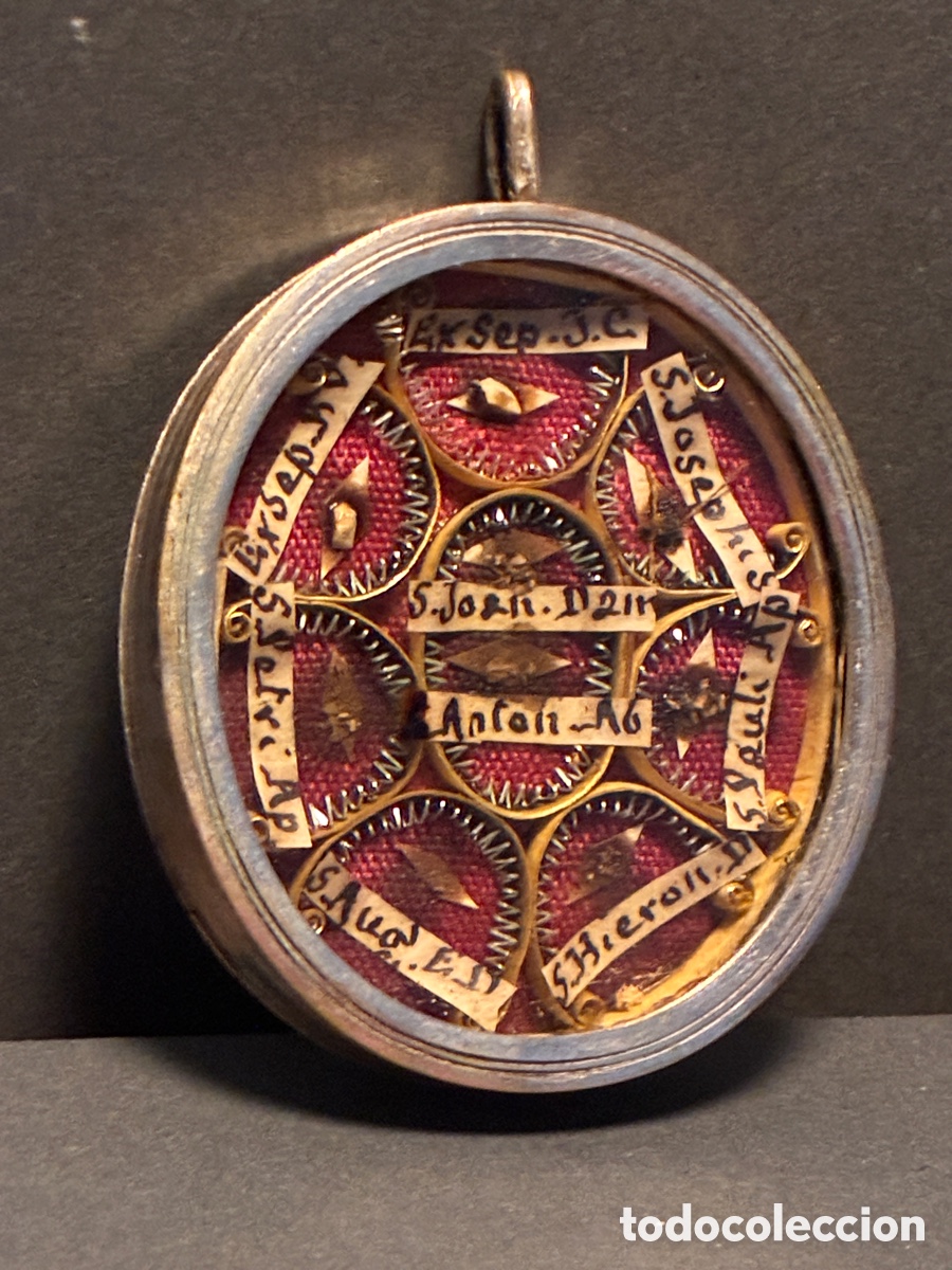 Antig&uuml;edades: Relicario - metal plateado - XVIII XIX -