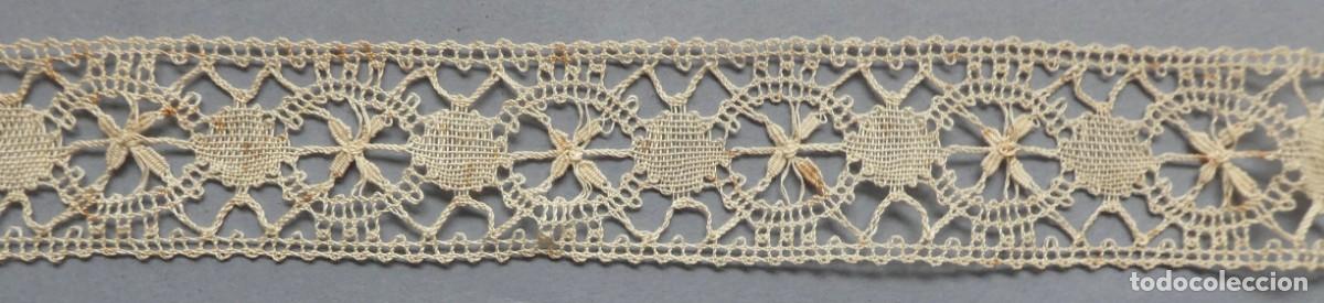 Antig&uuml;edades: ANTIGUO ENTREDOS ENCAJE DE BOLI.LLO MANUAL S.XIX