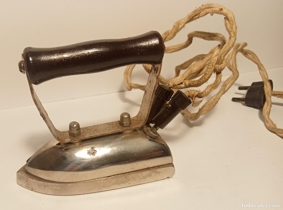 Antig&uuml;edades: PLANCHA PEQUE&Ntilde;A - ANTIGUA