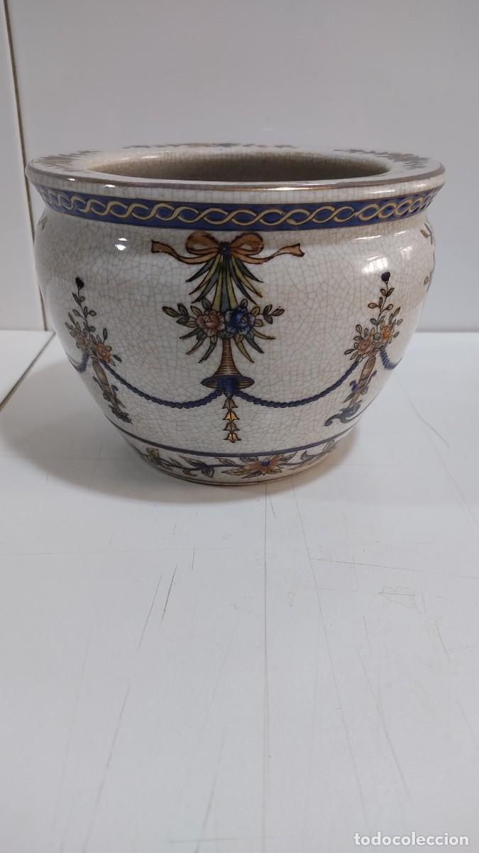 Antig&uuml;edades: 1078 CENTRO DE MESA REALIZADO EN CERAMICA ESMALTADA, SELLO EN LA BASE, A&Ntilde;OS 60/70