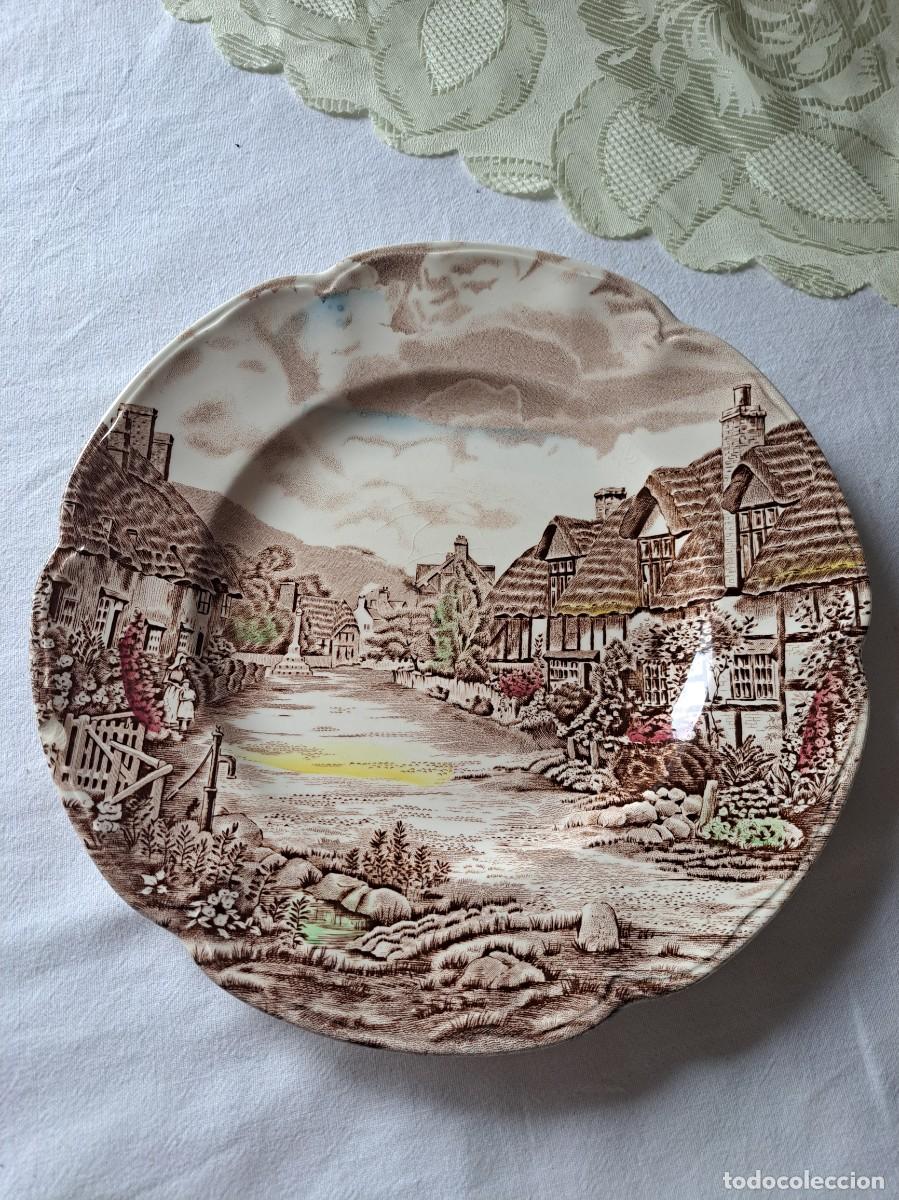 Antig&uuml;edades: Palto llano de porcelana Old English country side Johnson Bros, multicolor