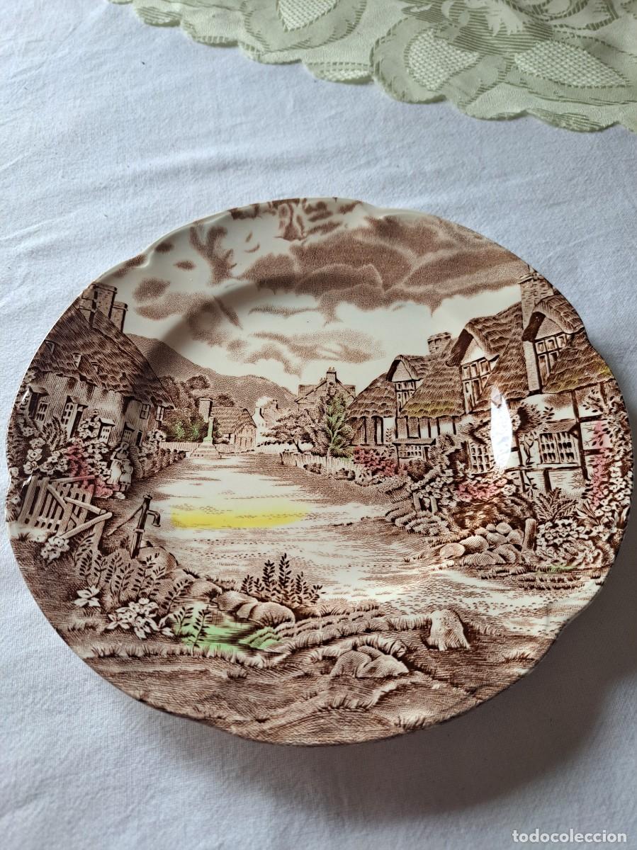 Antig&uuml;edades: Palto de postre de porcelana Old English country side Johnson Bros, multicolor
