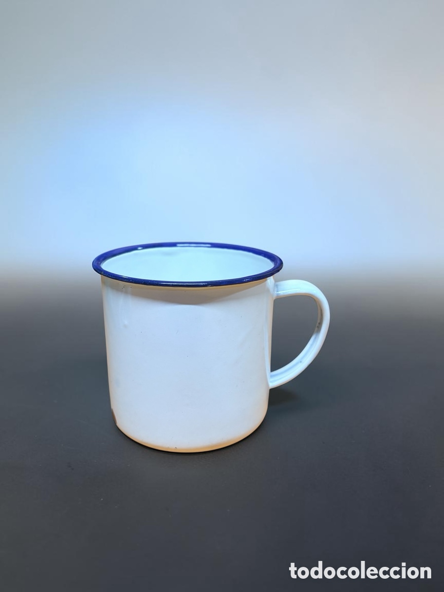 Antig&uuml;edades: Antigua taza de esmalte