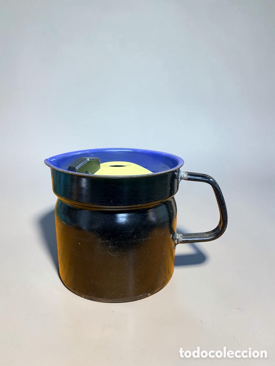 Antig&uuml;edades: Antigua olla de leche esmaltada