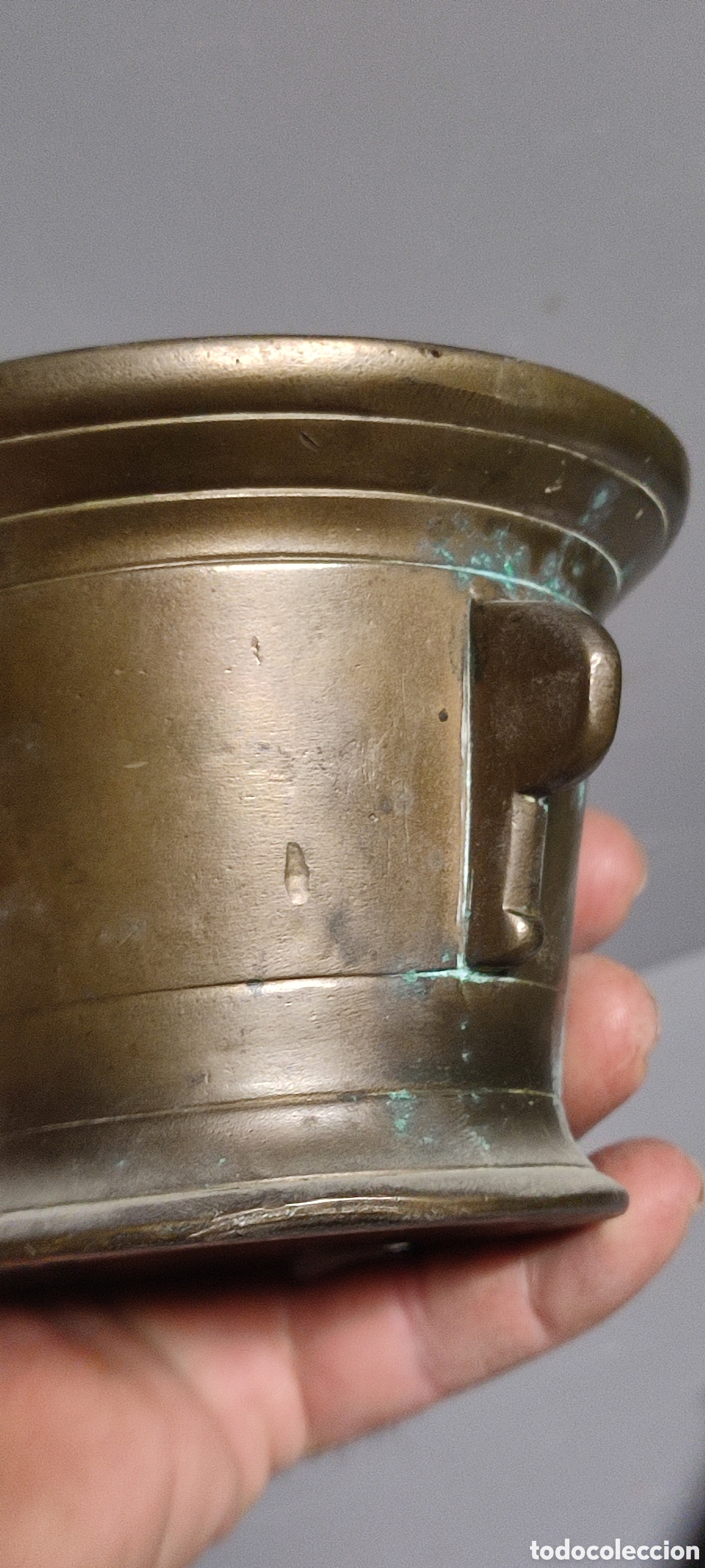 Antig&uuml;edades: Antiguo almirez mortero de bronce con su mano - Foto 7