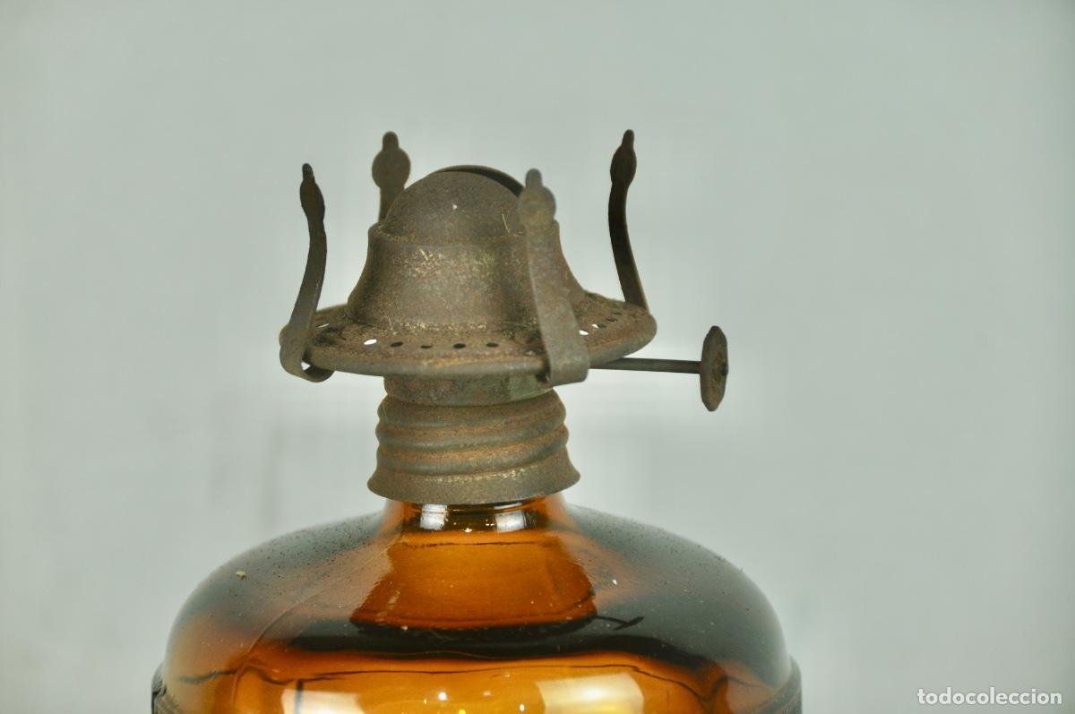 Antig&uuml;edades: Antiguo candil en cristal &aacute;mbar - Foto 2