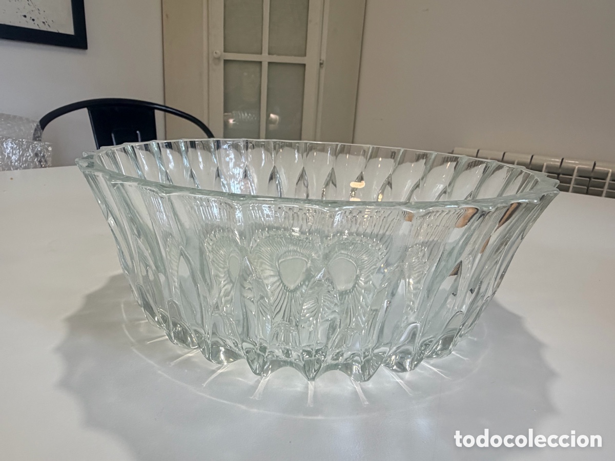 Antig&uuml;edades: Antigua ensaladera de cristal tallado