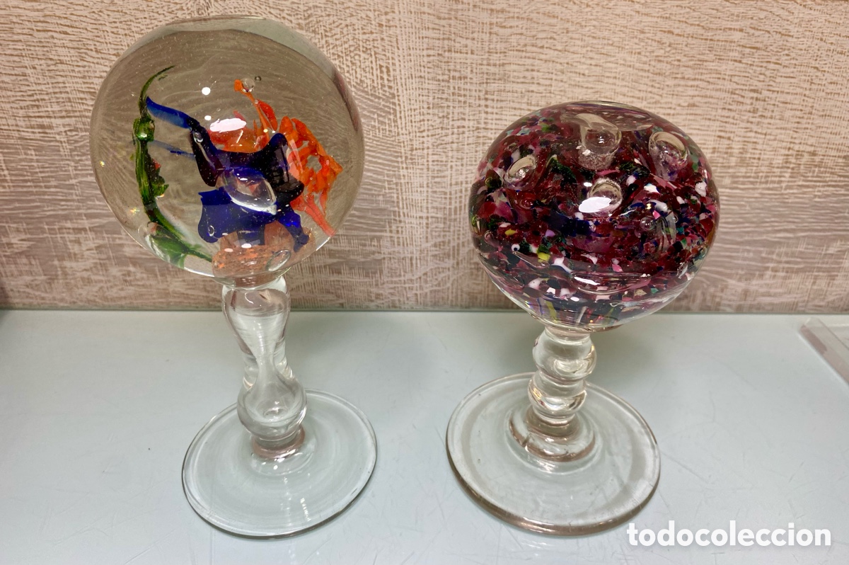 Antig&uuml;edades: Antiguo soporte para biso&ntilde;&eacute; en cristal de Murano. Peluca