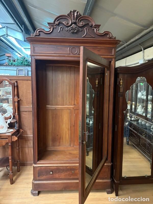 Antig&uuml;edades: Armario con Espejo de una Puerta - Foto 9