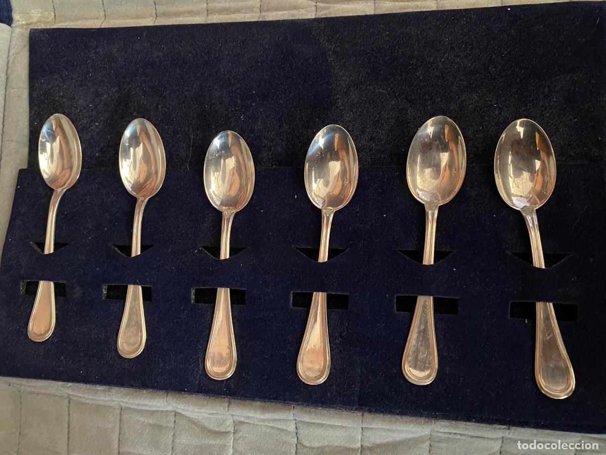 Antig&uuml;edades: 6 Cucharas de plata 800/1000