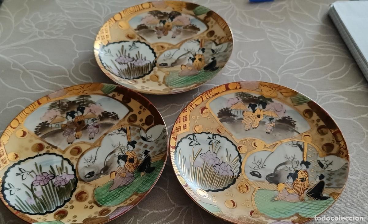 Antig&uuml;edades: 3 platos japoneses con dorado y sello base