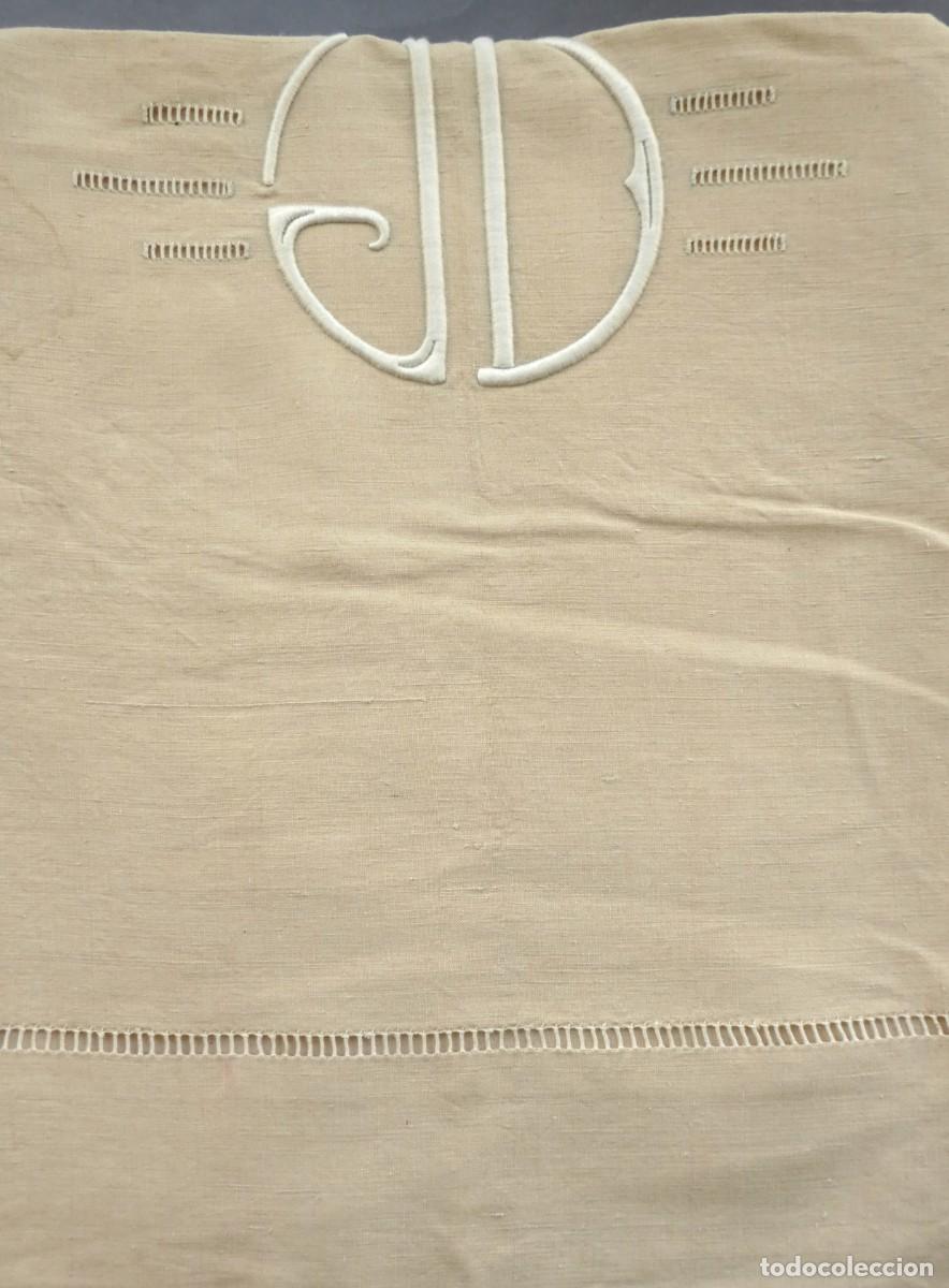 Antig&uuml;edades: ANTIGUA SABANA ART DECO DE LINO - VAINICAS E INICIALES J.D. PPIO.S.XX