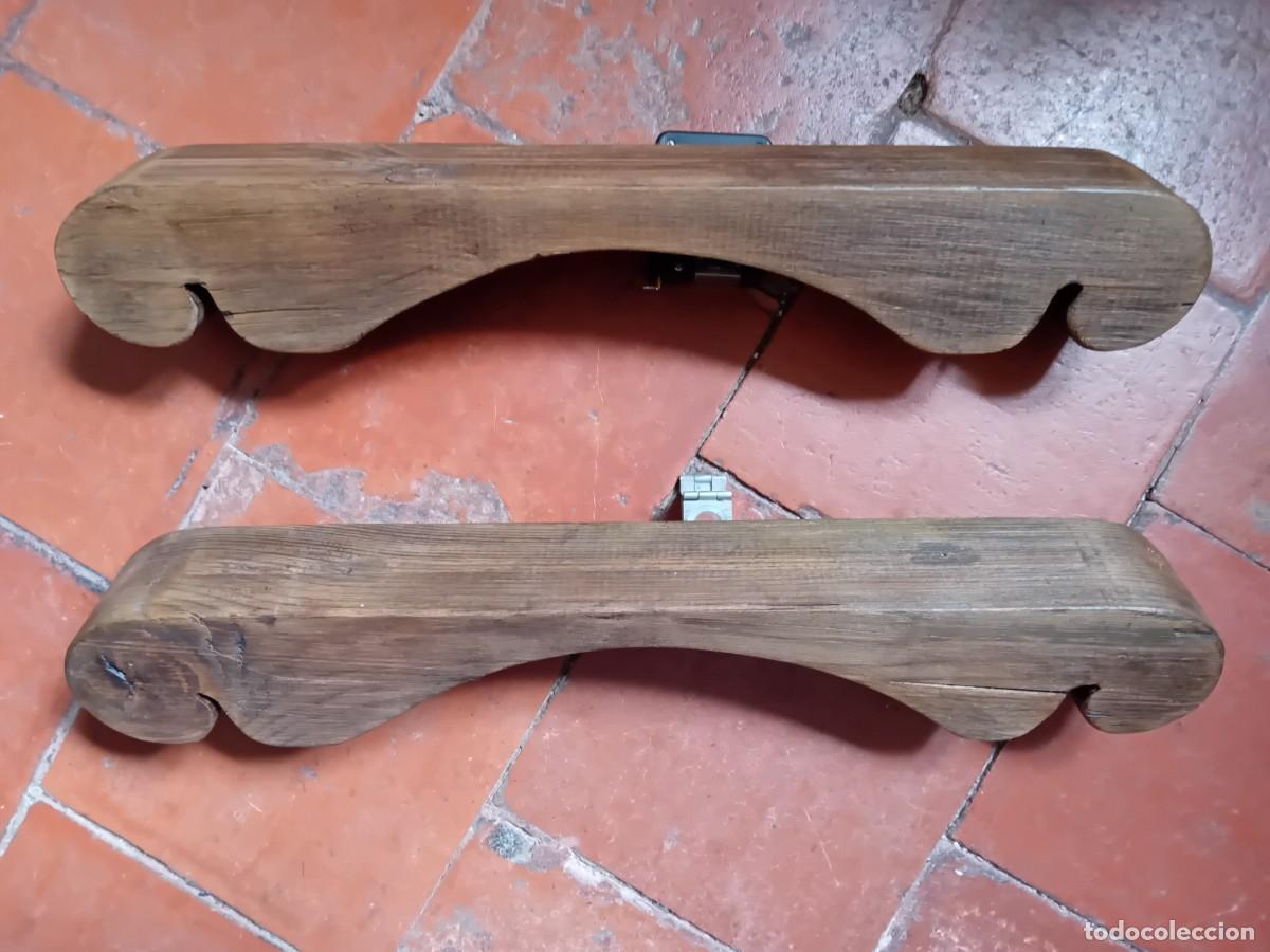 Antig&uuml;edades: Pareja de dobles zapatas de pino siglo XIX