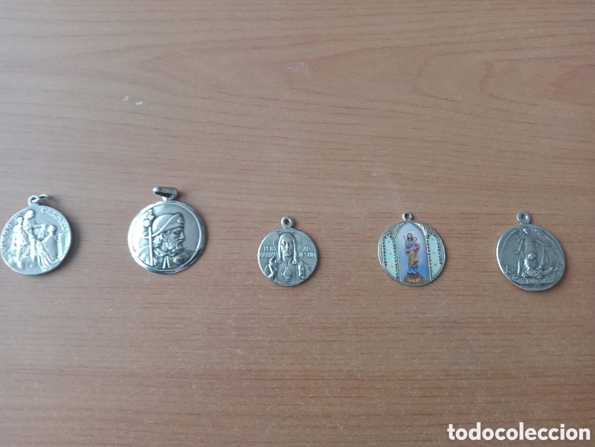 Antiques: Medallas Religiosas de colecci&oacute;n
