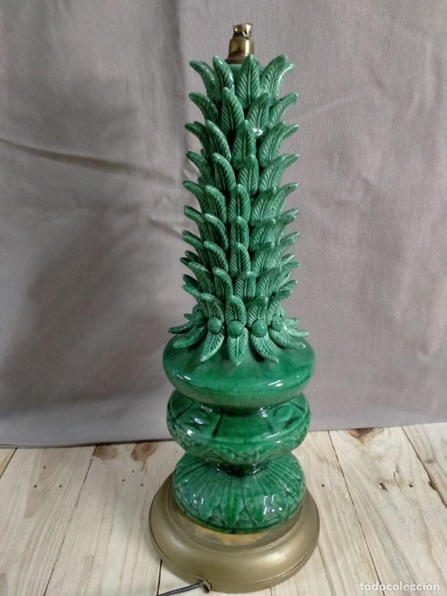 Antig&uuml;edades: L&aacute;mpara cer&aacute;mica Manises para restaurar.