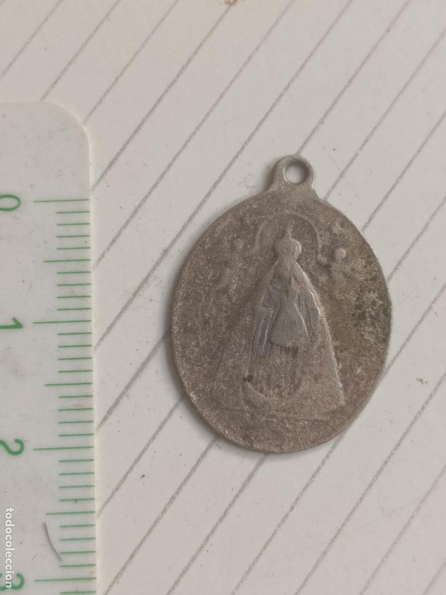 Antig&uuml;edades: Medalla antigua, posible plata