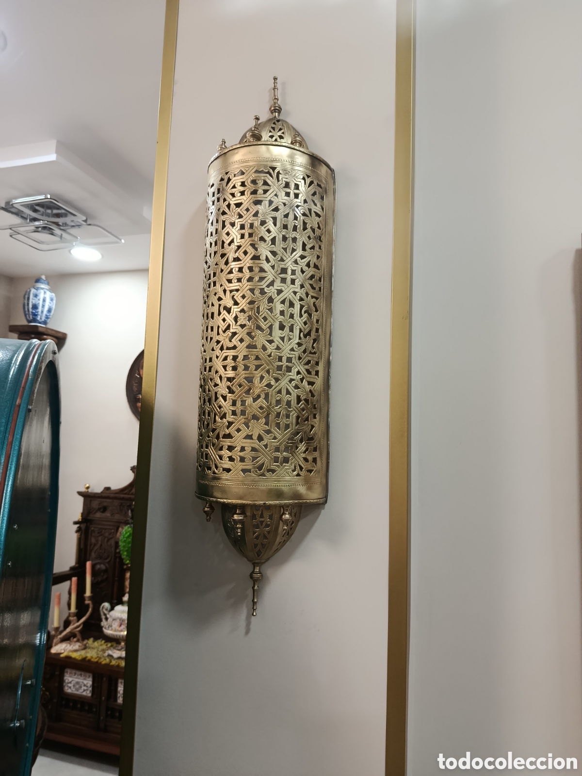 Antig&uuml;edades: Pareja de cubre apliques de pared - Foto 3