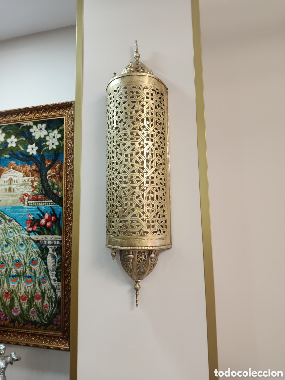 Antig&uuml;edades: Pareja de cubre apliques de pared