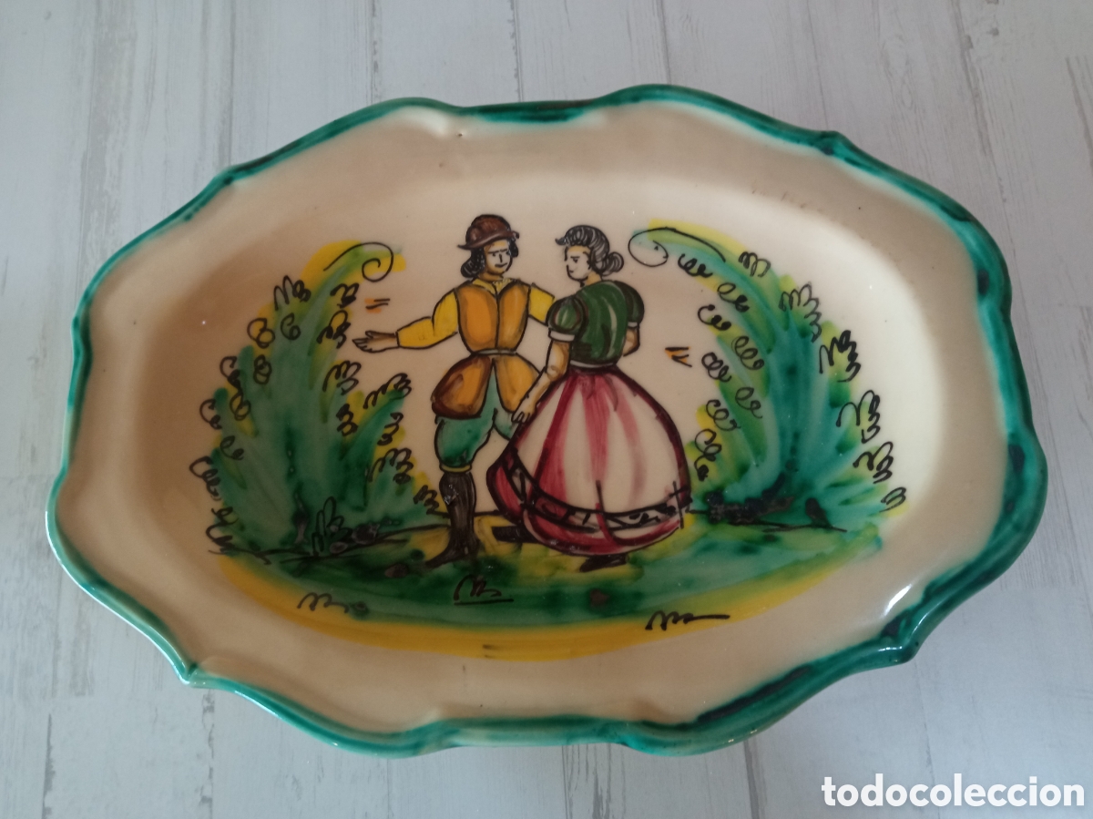 Antig&uuml;edades: Bonita bandeja de cer&aacute;mica de Puente del Arzobispo, mide 31x22 cm