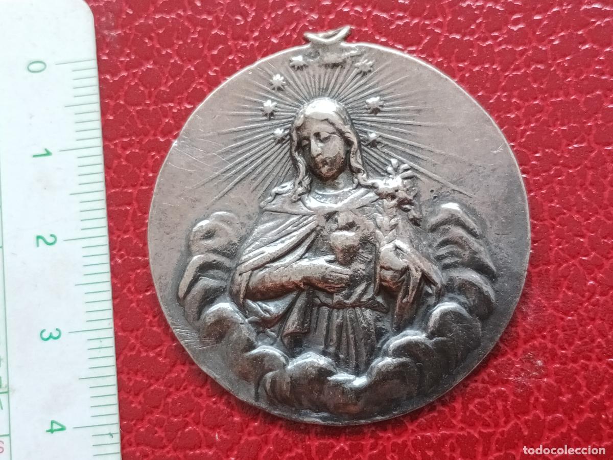 Antig&uuml;edades: Excelente medalla de plata. Buen tama&ntilde;o