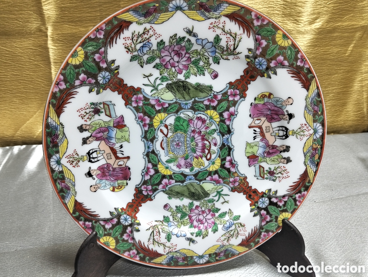 Antig&uuml;edades: Porcela plato fabricado en Macau 26 cm aprox