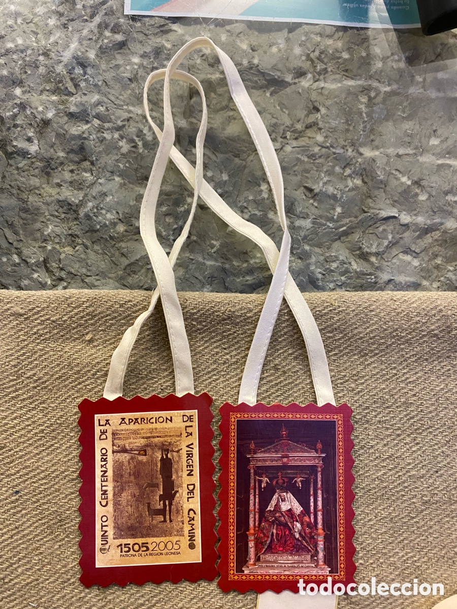 Antig&uuml;edades: Escapulario Virgen del Camino (1505-2005)