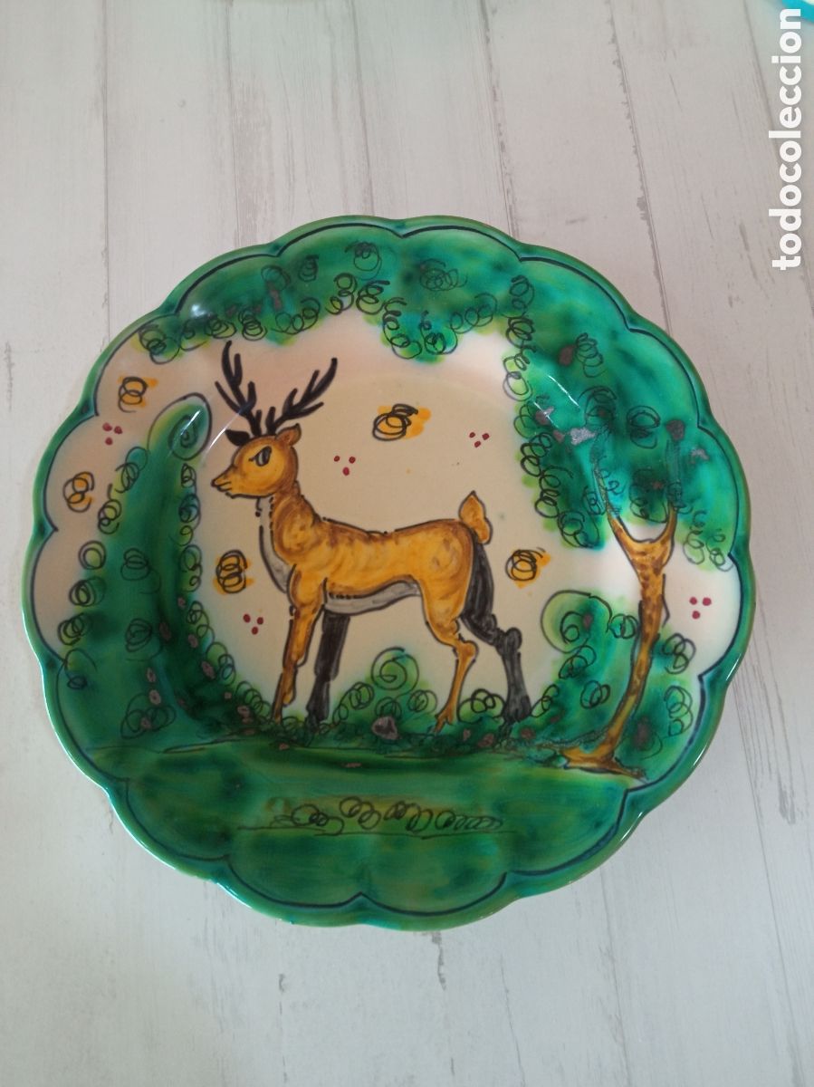 Antig&uuml;edades: Bonito plato de cer&aacute;mica de Puente del Arzobispo de 25,5 cm de di&aacute;metro