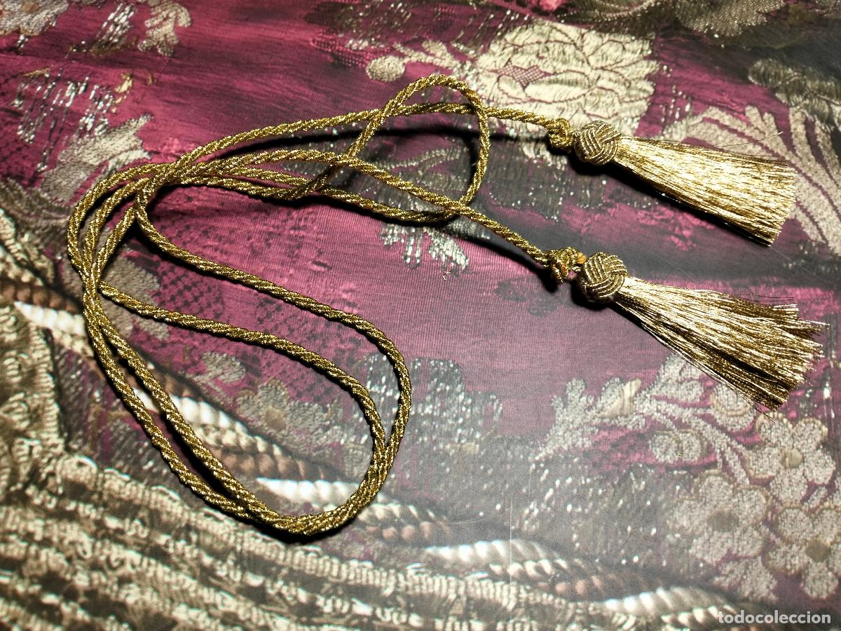 Antig&uuml;edades: Antiguo c&iacute;ngulo imagen de vestir capipota semana santa glorias corpus