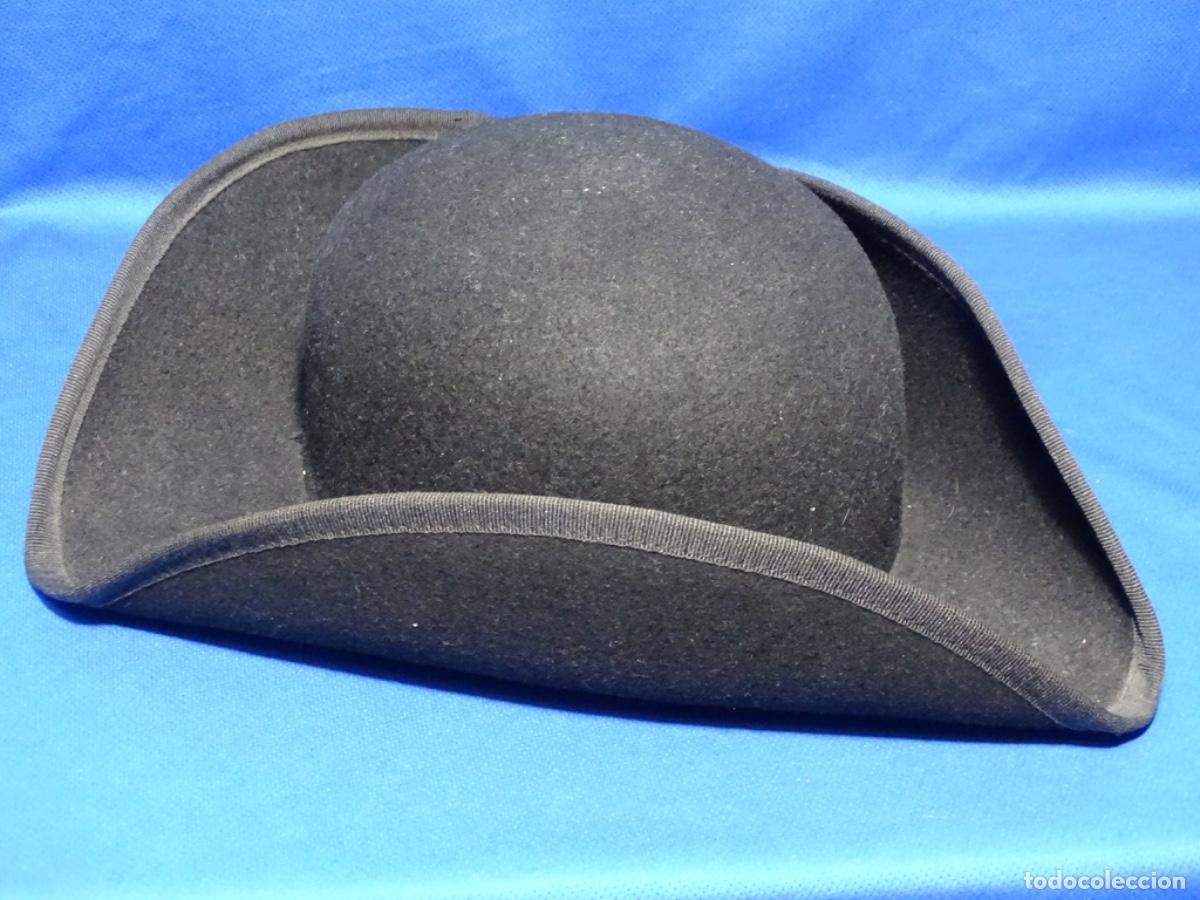 Antig&uuml;edades: ANTIGUO SOMBRERO TRICORNIO ECLESI&Aacute;STICO MARCA CAPRICCI VENEZIA.