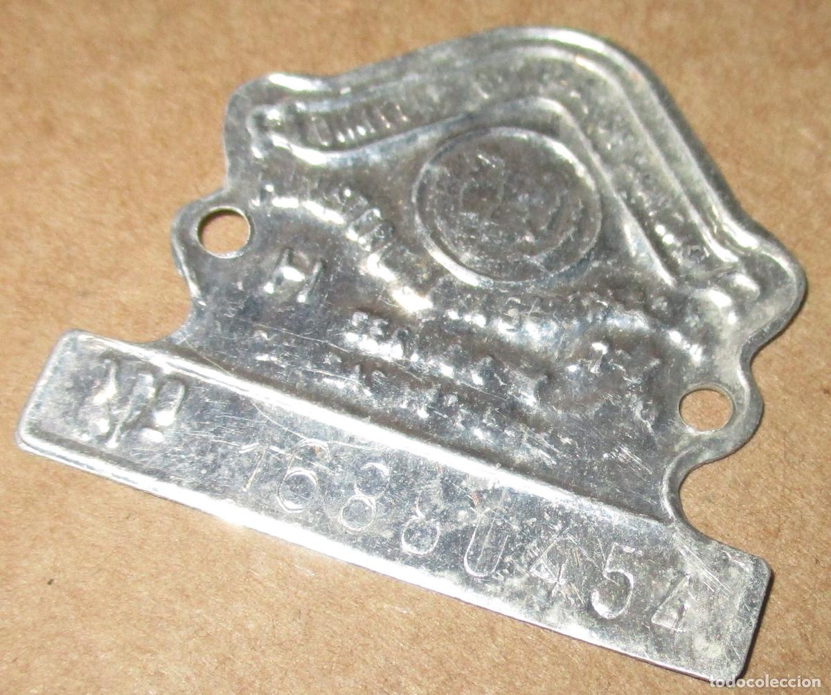 Antig&uuml;edades: Chapa Ministerio de Gobernaci&oacute;n, Direcci&oacute;n General de Sanidad, Veterinaria