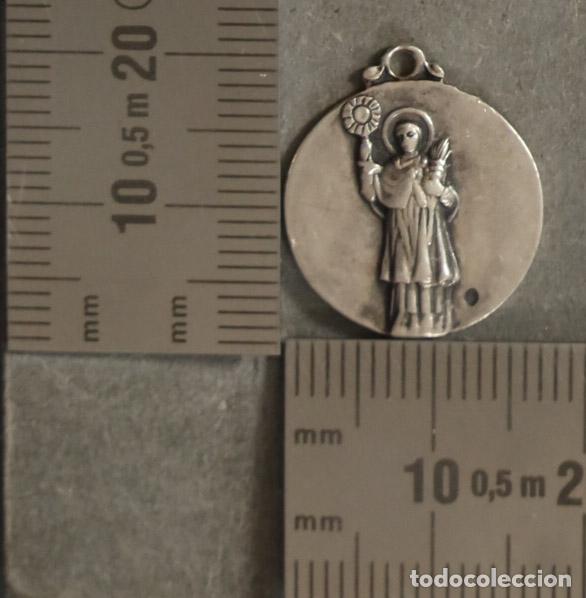 Antig&uuml;edades: MEDALLA. SAN RAMON NONATO. PLATA. HACIA 1900