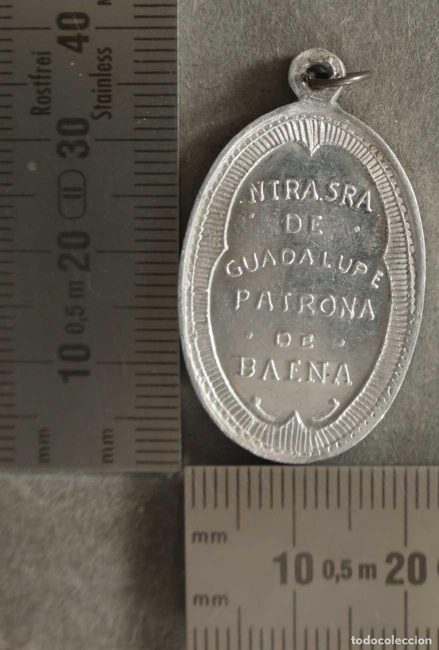 Antig&uuml;edades: MEDALLA. NTRA SRA DE GUADALUPE. BAENA. - Foto 2