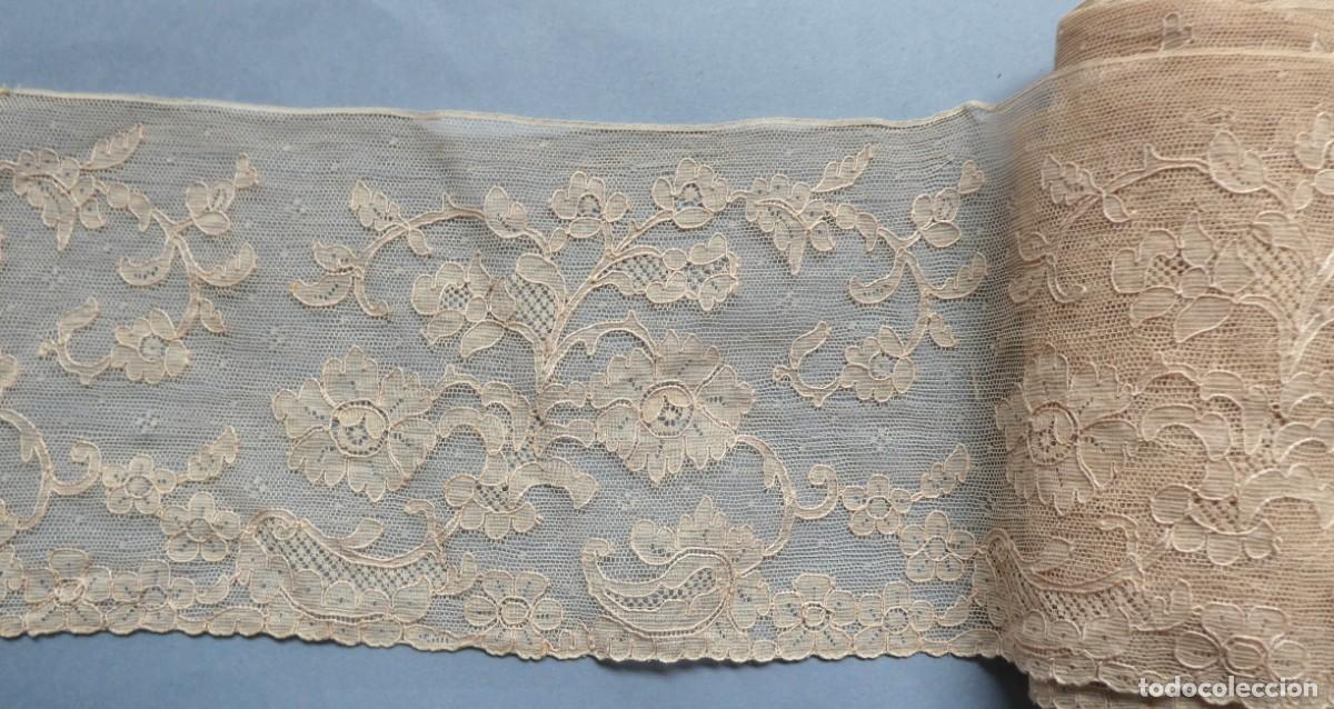 Antig&uuml;edades: ANTIGUO ENCAJE PRIMERA MITAD S.XX