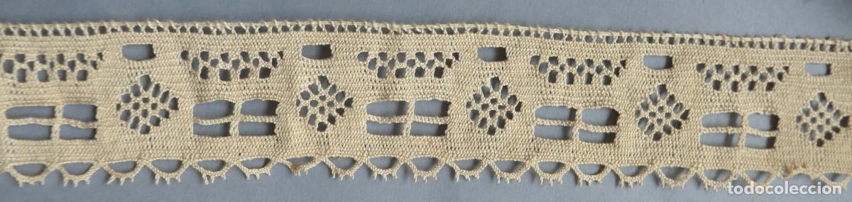 Antig&uuml;edades: ANTIGUO ENCAJE R&Uacute;STICO PPIO.S.XX