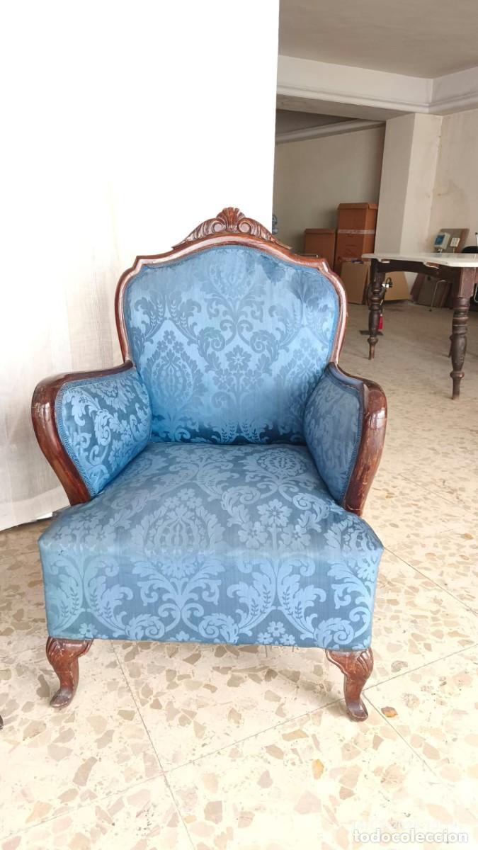 Antig&uuml;edades: Conjunto sof&aacute; y sillones estilo Isabelino - Foto 3