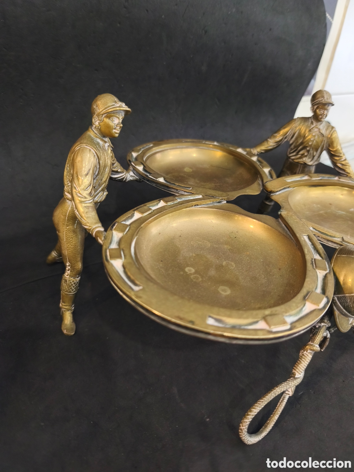 Antig&uuml;edades: Centro de bronce o bandeja de aperitivo... - Foto 2