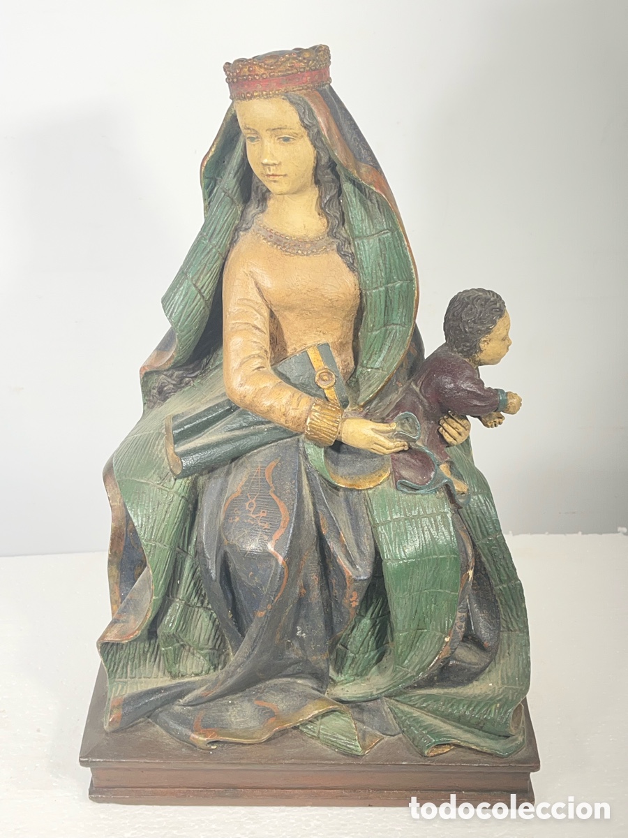 Antig&uuml;edades: Escultura de la Virgen Mar&iacute;a con el Ni&ntilde;o en estilo g&oacute;tico policromado