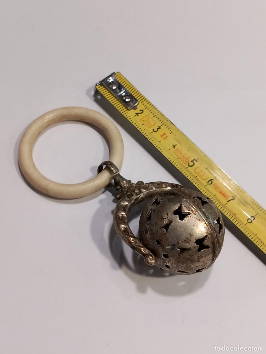 Antig&uuml;edades: SONAJERO DE PLATA (G)