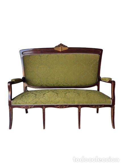 Antig&uuml;edades: Sof&aacute; Modernista - Talla de Madera de Caoba, Dorada - Tapicer&iacute;a en Buen Estado
