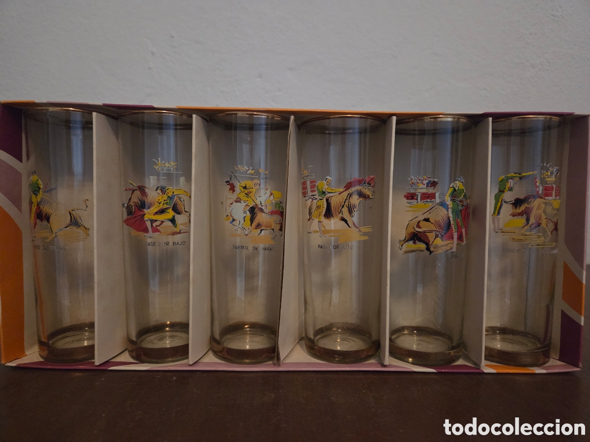 Antig&uuml;edades: Colecci&oacute;n de vasos taurinos a&ntilde;os 70