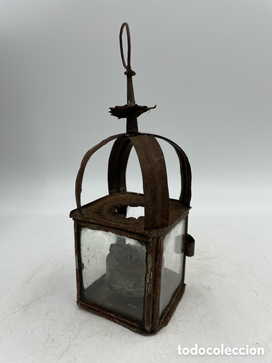 Antig&uuml;edades: Antiguo farol hojalata y cristal. Peque&ntilde;o tama&ntilde;o.