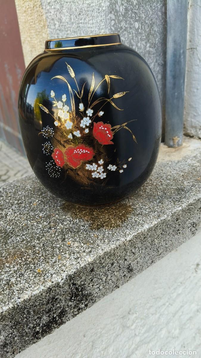 Antig&uuml;edades: Magnifique vase porcelaine fine 1970