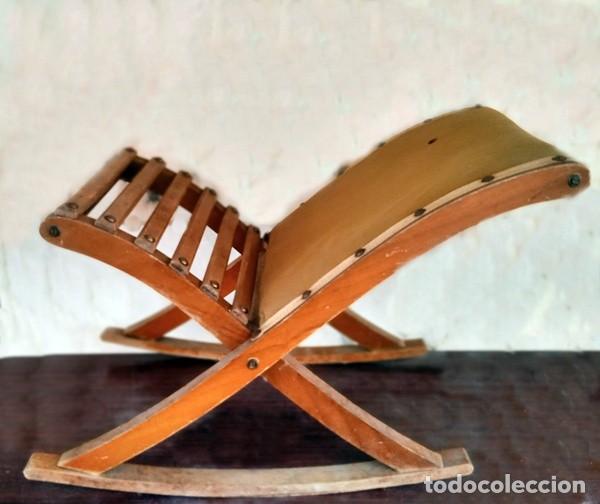 Antig&uuml;edades: Reposapi&eacute;s, balanc&iacute;n, escabel - Foto 1