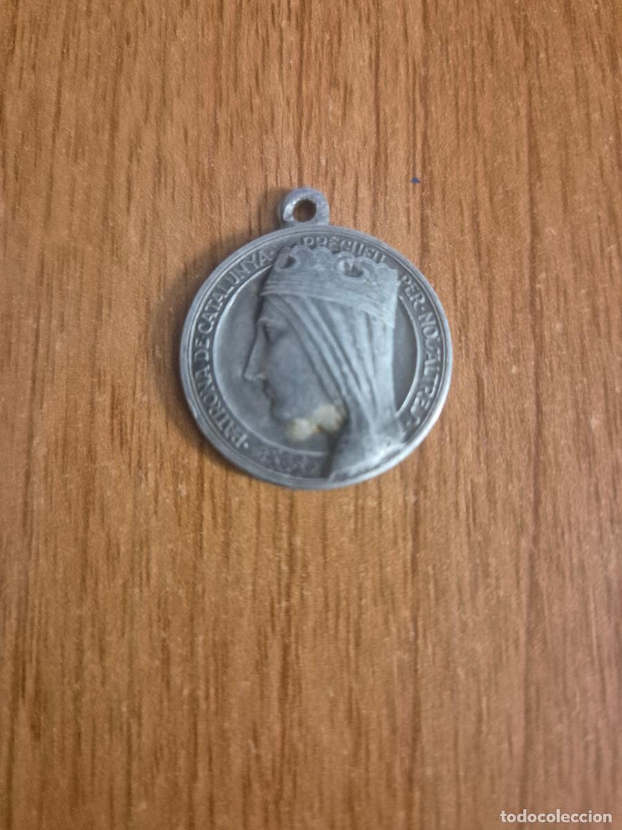 Antig&uuml;edades: MEDALLA, VIRGEN DE MONTSERRAT CINQUANTENARI DEL PATRONATGE MONTSERRAT. 1881 - 1931..