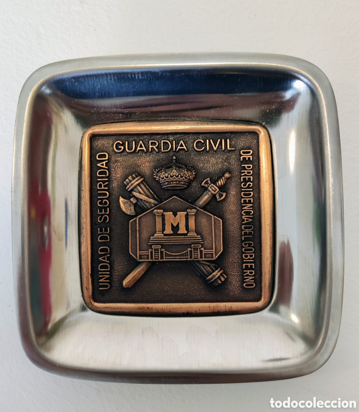 Antig&uuml;edades: Cenicero Guardia Civil Presidencia Gobierno MABEN