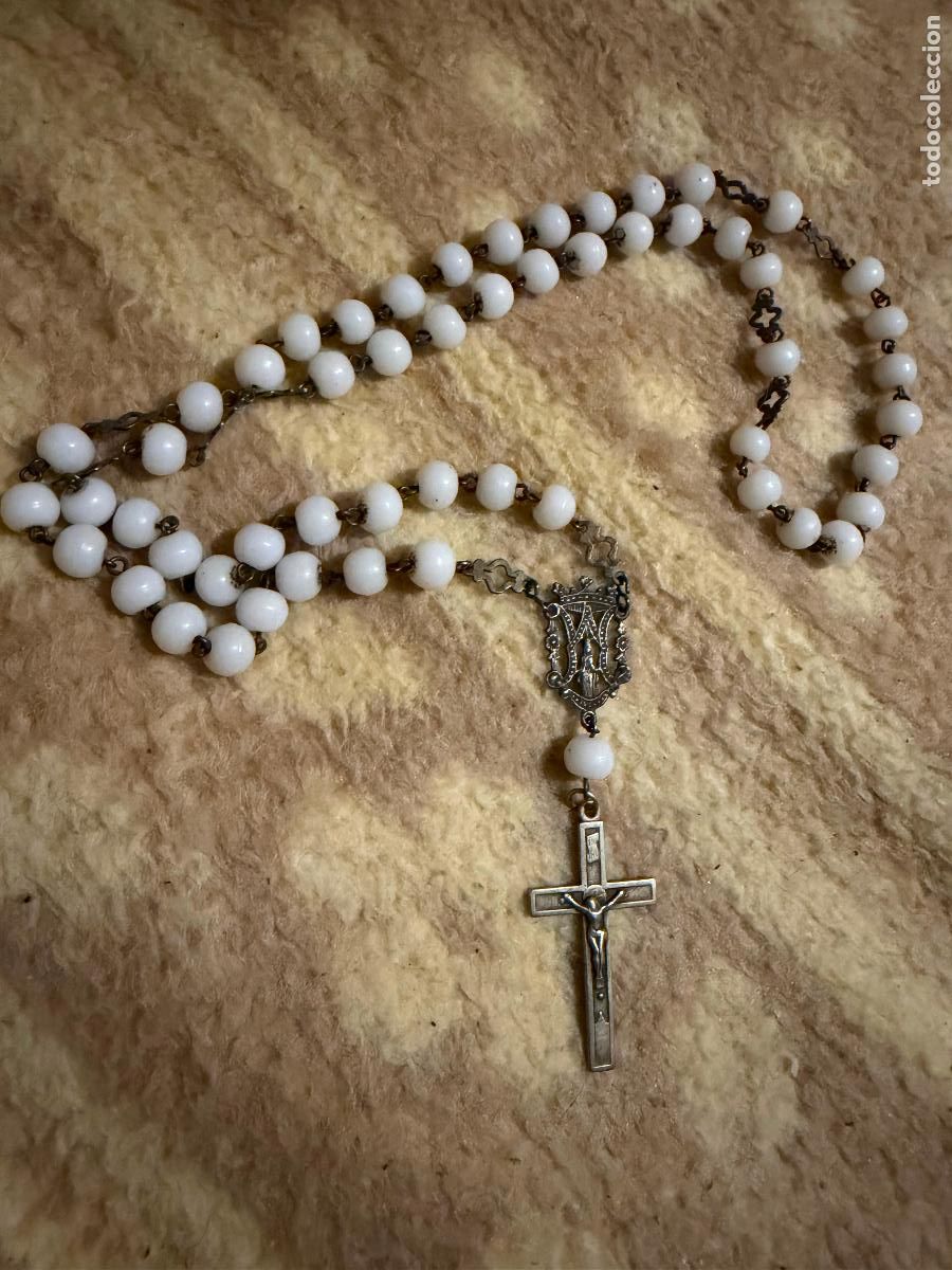 Antig&uuml;edades: Rosario opalina cristal virgen y cruz