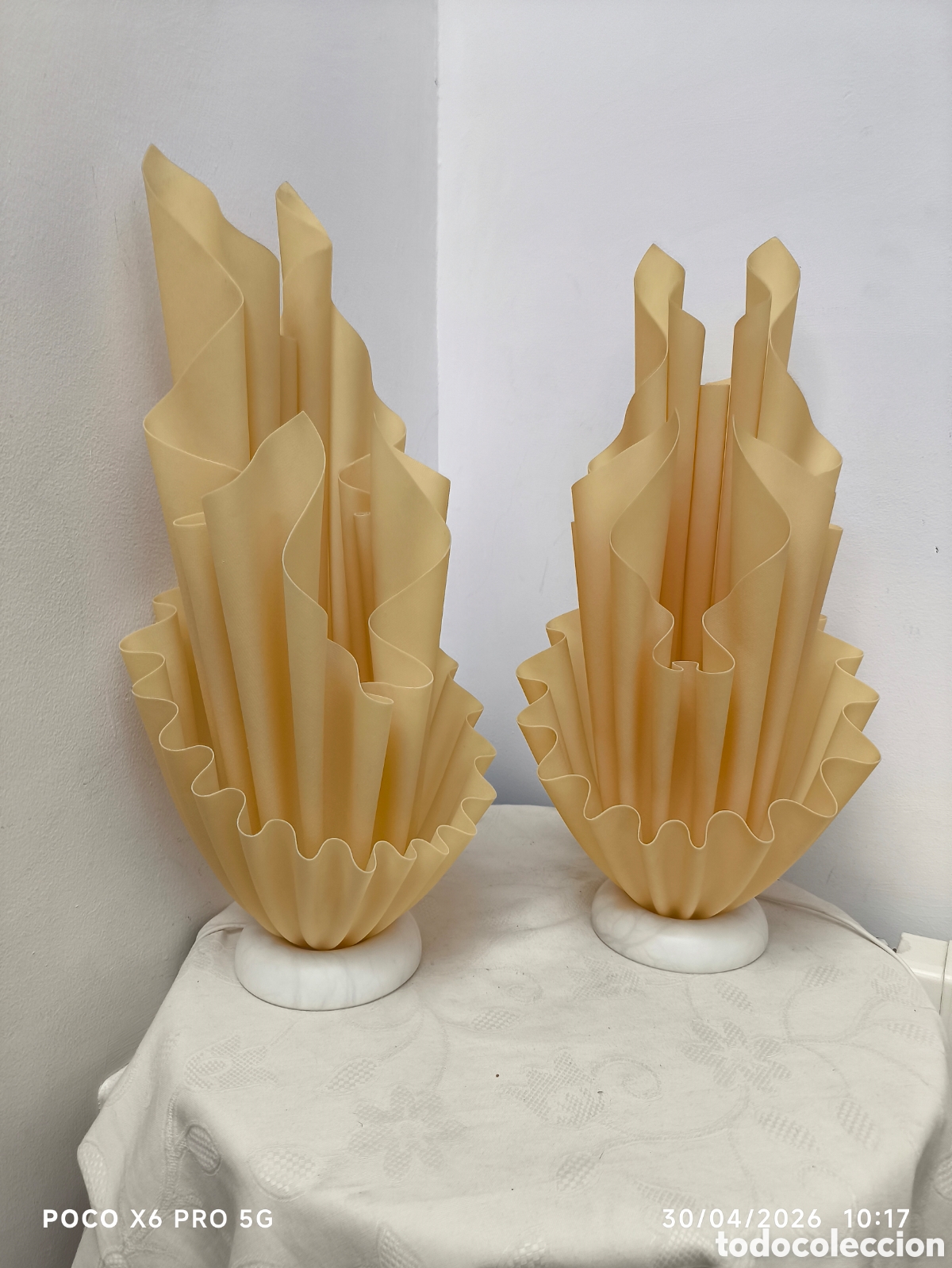 Antig&uuml;edades: l&aacute;mparas de mesa&nbsp;Corolle, un dise&ntilde;o ic&oacute;nico creado por la dise&ntilde;adora francesa&nbsp;Georgia Jacob&nbsp;